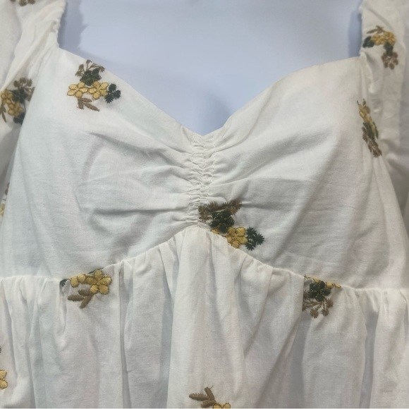 La’ Ven Puff Sleeve Flower Bouquets Pockets Short Dress Small NWT - Picture 3 of 10